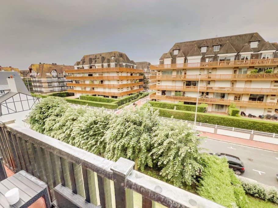 Deauville Triangle D'Or Proche Mer & Casino Aux Clefs Des Sacres Luaran gambar
